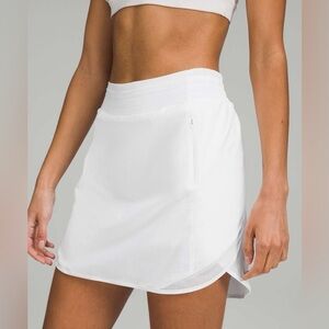 Lululemon - Hotty Hot High Rise Athletic Skort Skirt white Size 2 Long